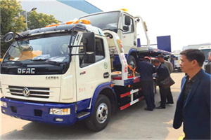 乐陵汽车道路救援拖车价格